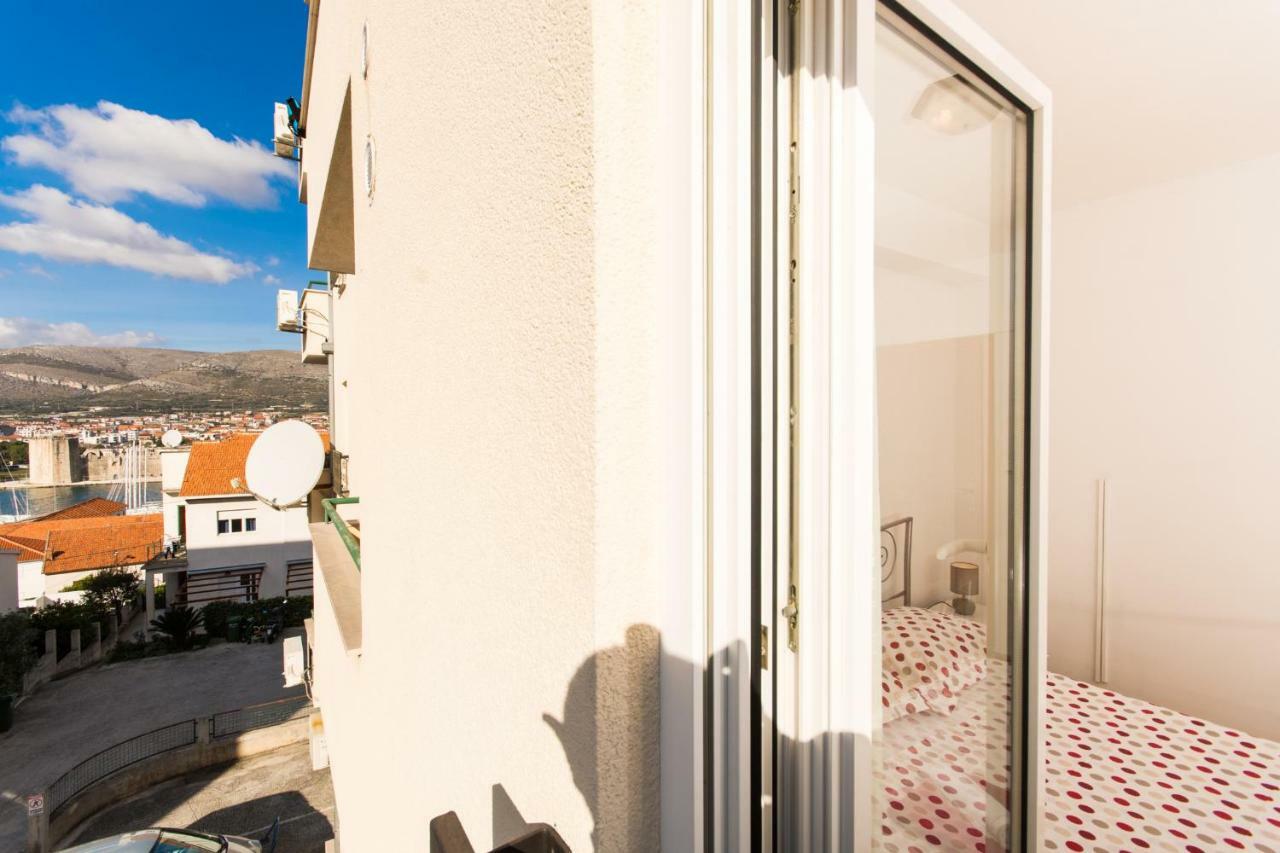 Apartman Ruza Lejlighed Trogir Eksteriør billede
