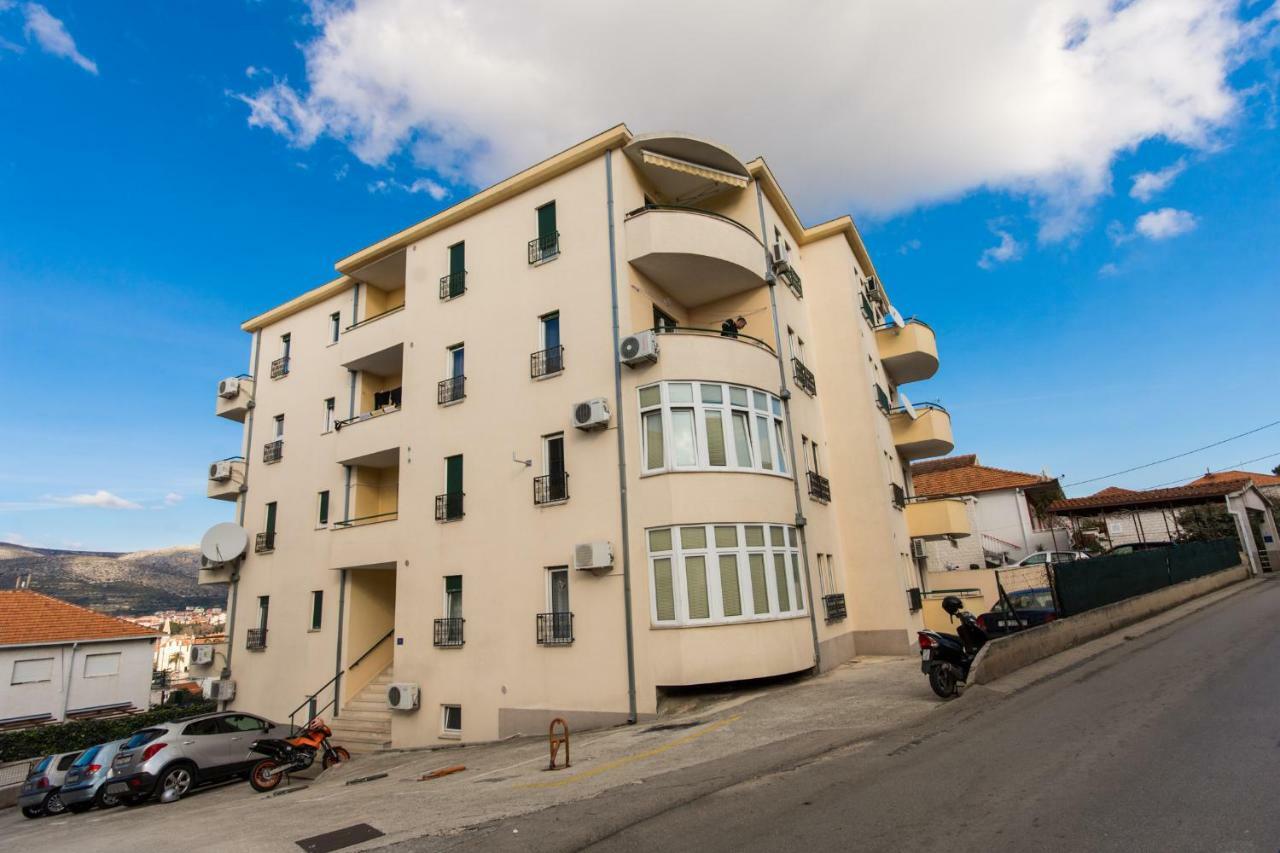 Apartman Ruza Lejlighed Trogir Eksteriør billede