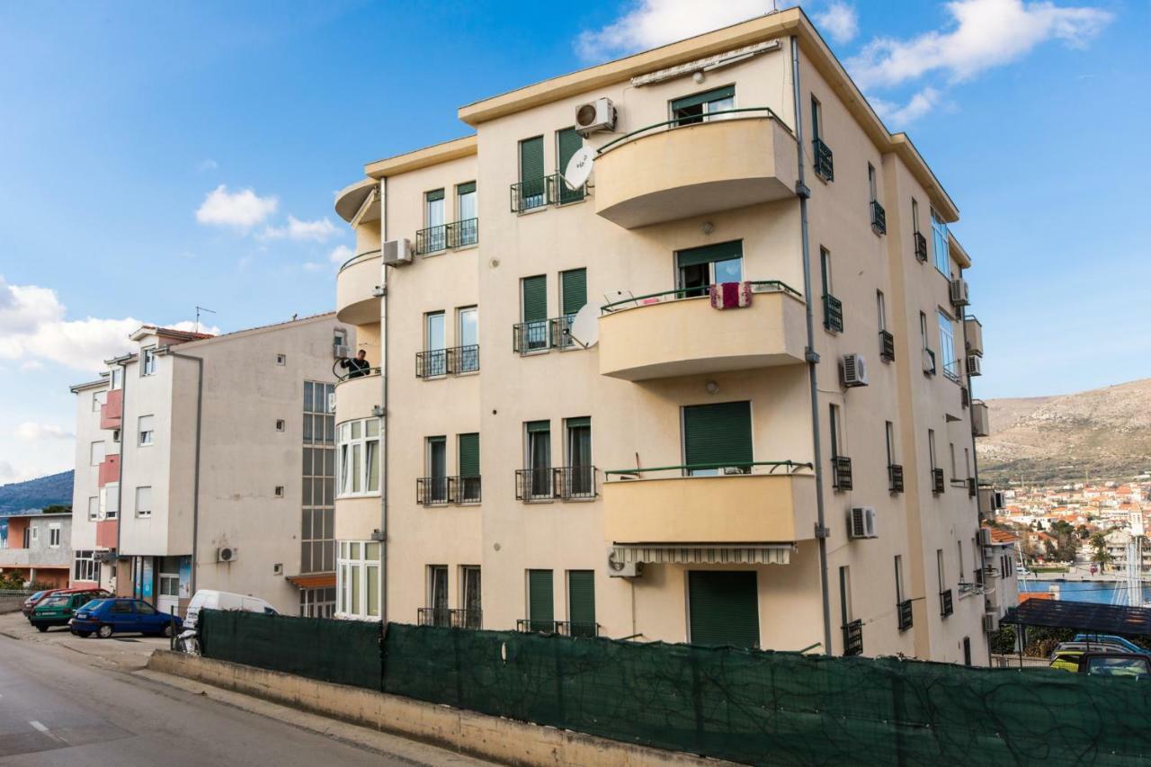 Apartman Ruza Lejlighed Trogir Eksteriør billede